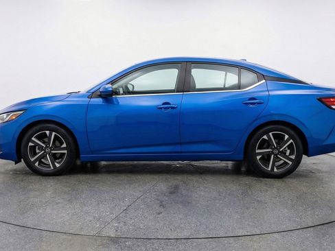 Used 2025 Nissan Sentra SV image 5