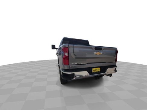 Used 2024 Chevrolet Silverado 2500 LTZ w/ LTZ Premium Package AWD/4WD image 7