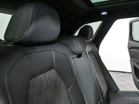 Used 2025 Audi SQ5 Premium Plus w/ Premium Plus Package AWD/4WD image 22