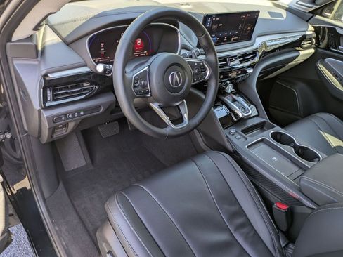 Certified 2025 Acura MDX SH-AWD w/ Technology Package image 9