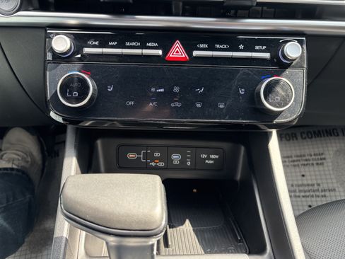 Used 2025 Hyundai Santa Cruz XRT AWD/4WD image 36