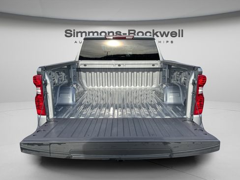 New 2026 Chevrolet Silverado 1500 LT image 9