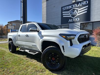 Used 2025 Toyota Tacoma TRD Sport