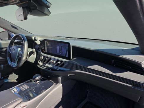 Used 2023 Lexus LS 500 F Sport image 22