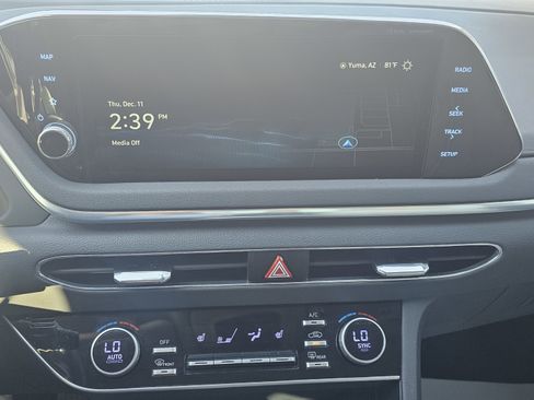 Used 2023 Hyundai Sonata SEL image 17