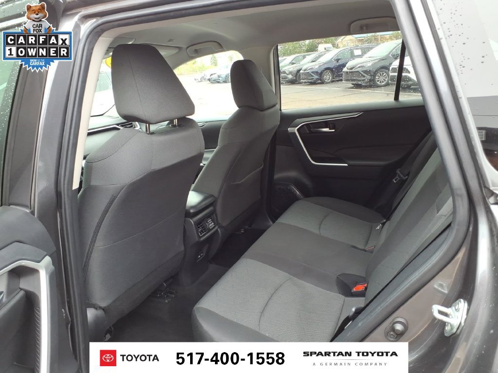 Used 2024 Toyota RAV4 XLE FWD image 12
