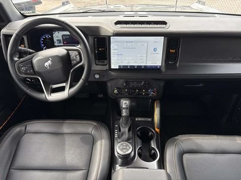 Certified 2024 Ford Bronco Badlands AWD/4WD image 16