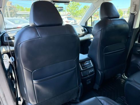 Used 2019 Subaru Ascent Limited AWD/4WD image 19