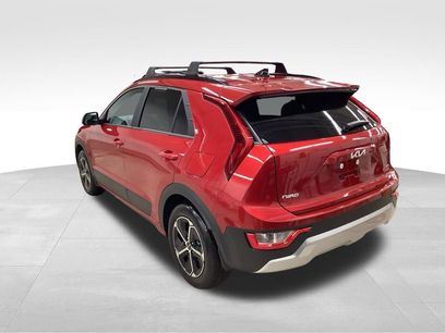 Certified 2025 Kia Niro EX