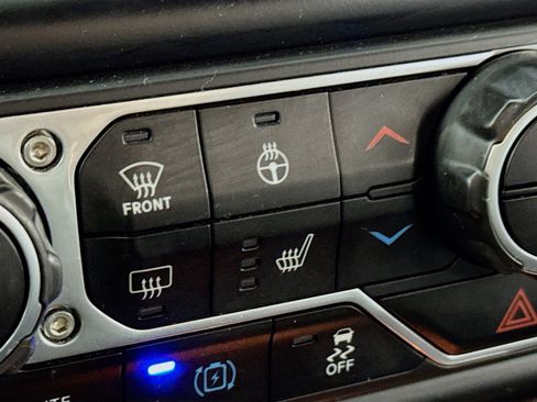 Used 2021 Jeep Wrangler Unlimited Rubicon 4xe w/ Steel Bumper Group image 4