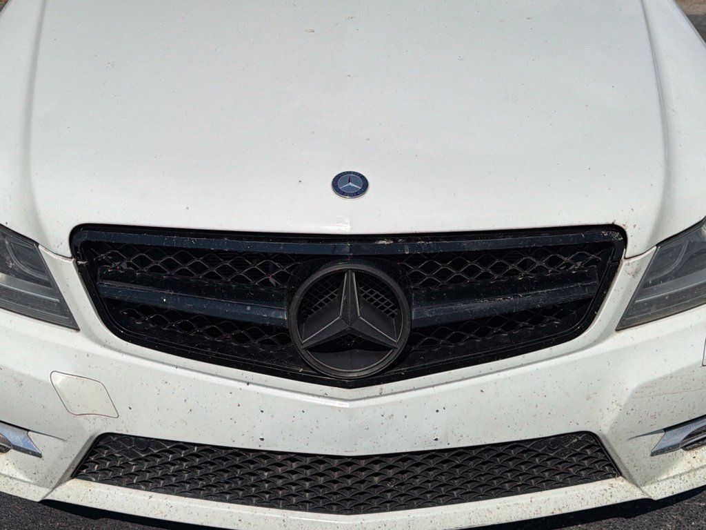 Used 2012 Mercedes-Benz C 250 Coupe image 18