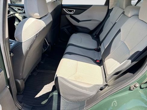 Used 2023 Subaru Forester Premium AWD/4WD image 14