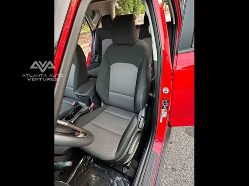 Used 2022 Kia Soul LX w/ Technology Package image 30