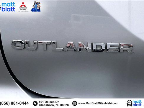 Used 2022 Mitsubishi Outlander SEL image 16