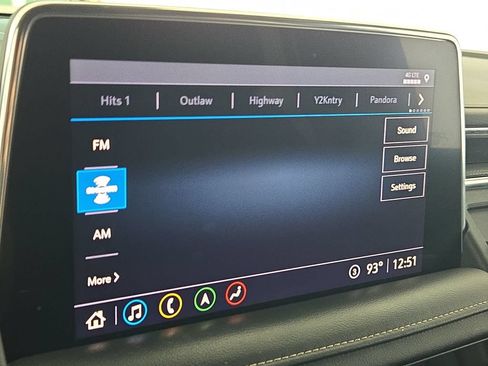 Used 2021 GMC Yukon XL SLT w/ SLT Premium Package AWD/4WD image 19