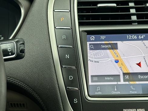 Used 2020 Lincoln Nautilus Reserve w/ Equipment Group 201A image 24