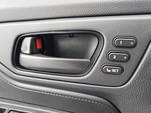 Used 2023 Honda Odyssey Sport image 44