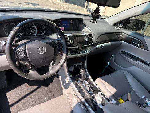 Used 2015 Honda Accord EX-L image 17