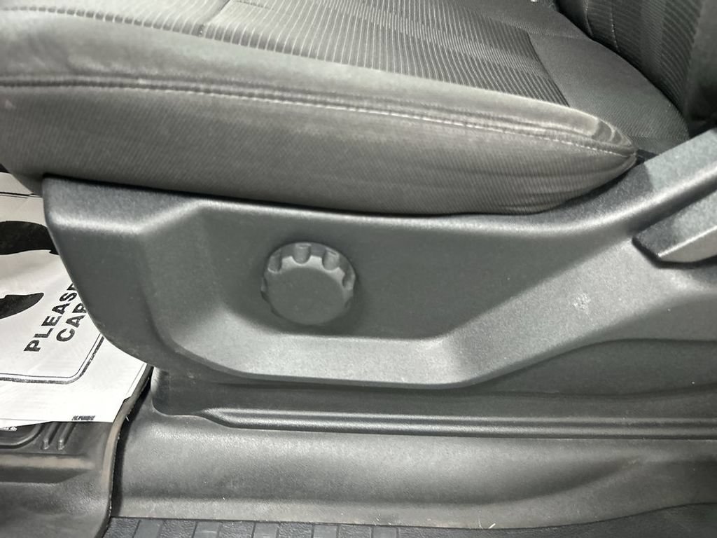 Used 2018 Ford F150 XL w/ Equipment Group 101A Mid AWD/4WD image 10