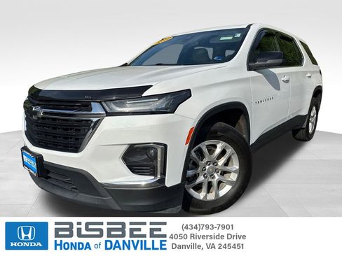 Used 2022 Chevrolet Traverse LS FWD image 1