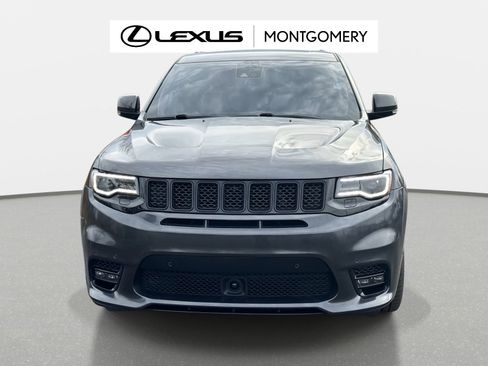 Used 2021 Jeep Grand Cherokee SRT image 9