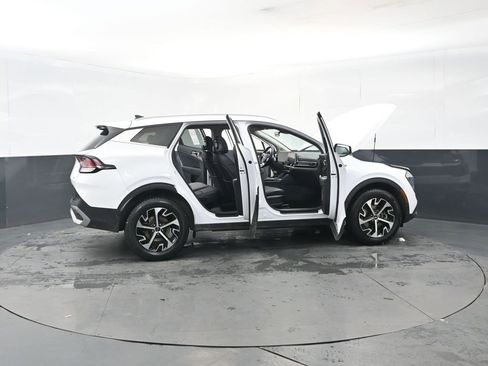 Certified 2023 Kia Sportage EX image 30