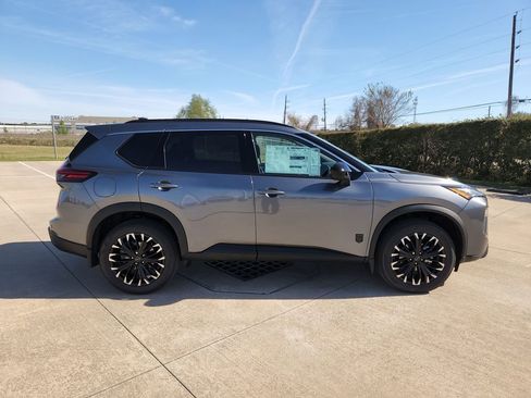 New 2026 Nissan Rogue Dark Armor image 3