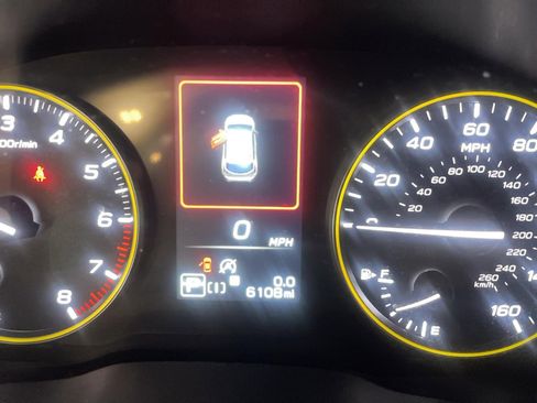 Used 2024 Subaru Crosstrek 2.5i Sport image 7