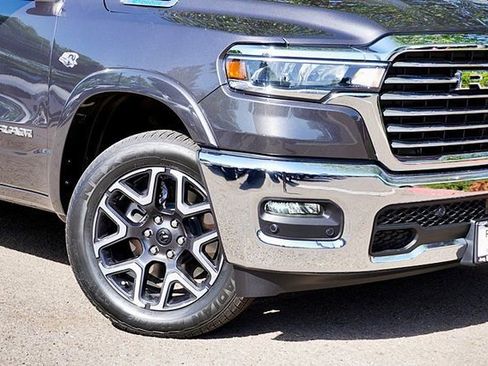 New 2026 RAM 1500 Laramie AWD/4WD image 4