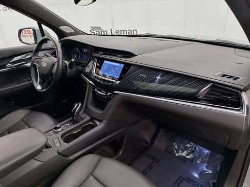 Used 2024 Cadillac XT6 Premium Luxury image 35