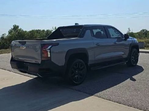 New 2026 Chevrolet Silverado EV LT w/ LPO, Dark Package Plus AWD/4WD image 8