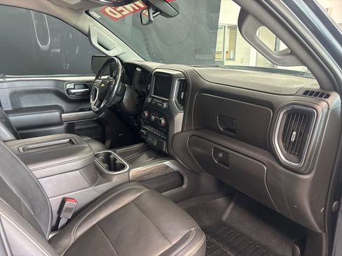 Used 2020 Chevrolet Silverado 1500 LTZ w/ LTZ Texas Edition AWD/4WD image 13