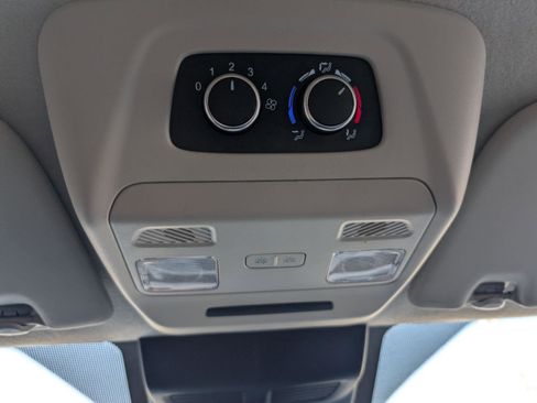 Used 2024 Ford Transit 350 XLT image 20