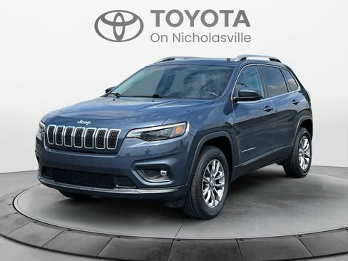 Used 2020 Jeep Cherokee Latitude Plus w/ Cold Weather Group AWD/4WD image 1