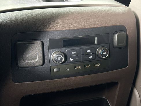 Used 2018 GMC Yukon Denali w/ Denali Ultimate Package image 40