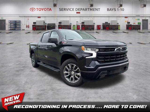 Used 2024 Chevrolet Silverado 1500 RST w/ Convenience Package II AWD/4WD image 1