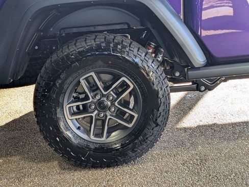 New 2026 Jeep Gladiator Mojave image 9