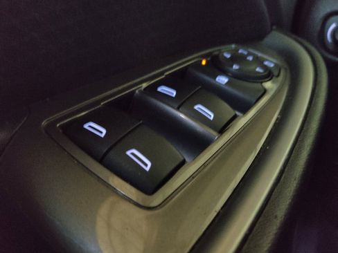 Used 2023 Chevrolet Malibu LS FWD image 27