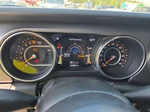 Used 2022 Jeep Wrangler Unlimited Sport AWD/4WD image 13