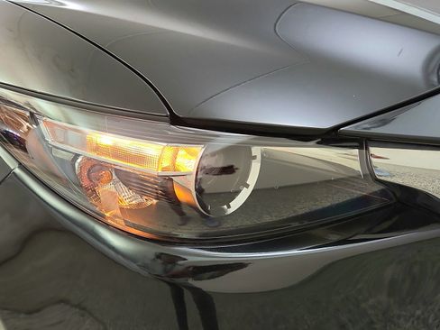 Used 2023 MAZDA CX-9 Touring Plus AWD/4WD image 39