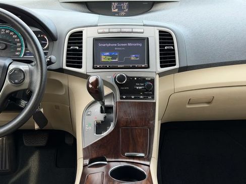 Used 2013 Toyota Venza LE FWD image 21