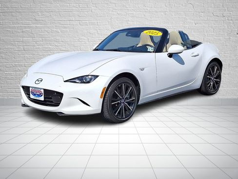 Used 2025 MAZDA MX-5 Miata Grand Touring w/ Weather Package RWD image 1