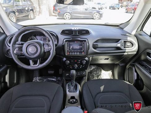 Used 2022 Jeep Renegade Latitude AWD/4WD image 32