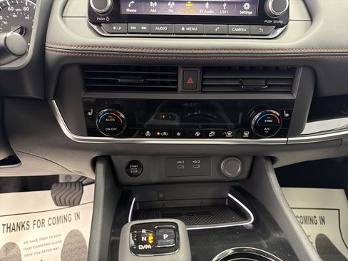New 2026 Nissan Rogue SV AWD/4WD image 10