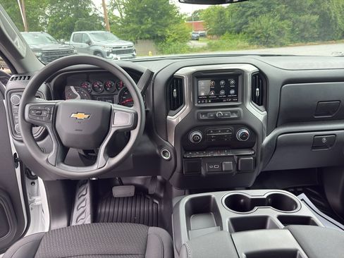 New 2026 Chevrolet Silverado 1500 W/T w/ WT Value Package AWD/4WD image 18