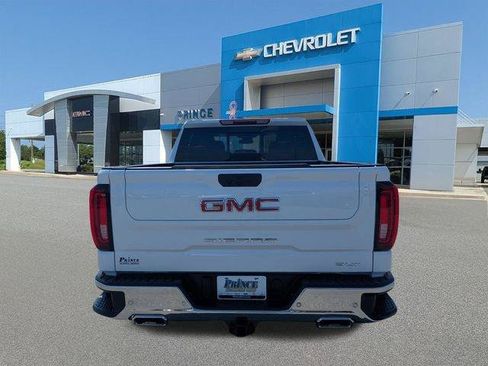New 2026 GMC Sierra 1500 SLT w/ SLT Premium Plus Package AWD/4WD image 6