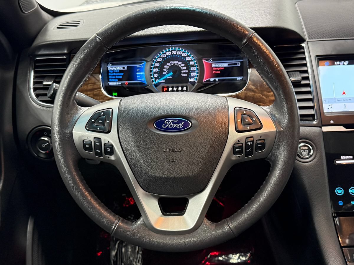 Used 2019 Ford Taurus Limited AWD/4WD image 15