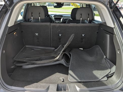 Used 2021 Chevrolet TrailBlazer LS AWD/4WD image 3