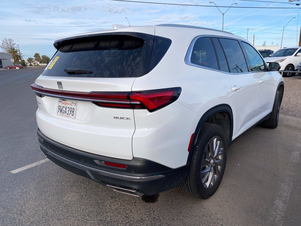 Used 2026 Buick Enclave Preferred FWD image 4
