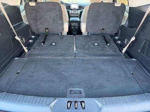 Used 2023 Ford Explorer XLT w/ Equipment Group 202A image 39